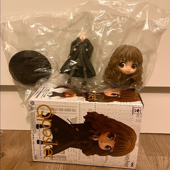 Hermione II (2) Q Posket Harry Potter Collectible - Picture 4 of 5